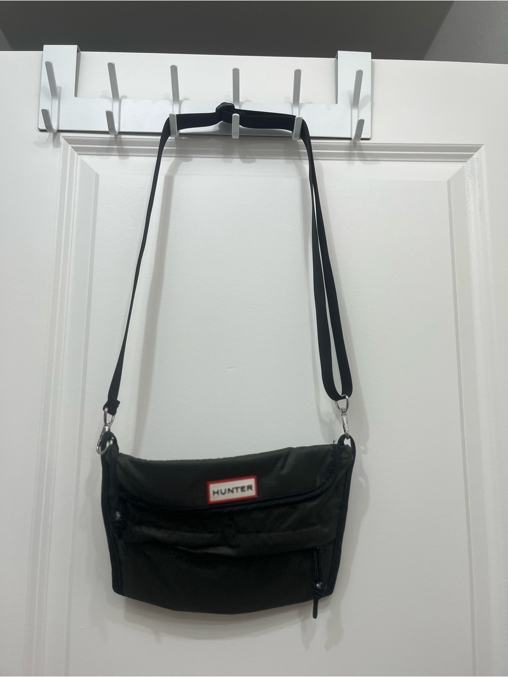 Hunter Black Nylon Messenger Crossbody Bag Unisex
